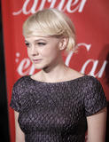 th_15070_CareyMulligan_22ndAnnualPalmSpringsIFFAwardsGala_080111_tcc_049_122_103lo.jpg