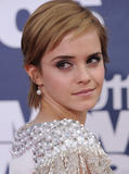 th_76602_EmmaWatson_2011MTVMovieAwards_LA_050611_562_122_171lo.jpg