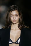 th_12605_md-lerage.com-ss05-rtw-paris-w-hermes-003-23iixebq_122_397lo.jpg