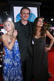 th_82426_Kristen_Bell_-_Forgetting_Sarah_Marshall_premiere_in_Hollywood_-_April_10_2008_296_122_959lo.jpg