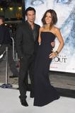 th_89655_Kate_Beckinsale_-_Whiteout_premiere_in_Los_Angeles_-_September_9_2009_012_122_972lo.jpg